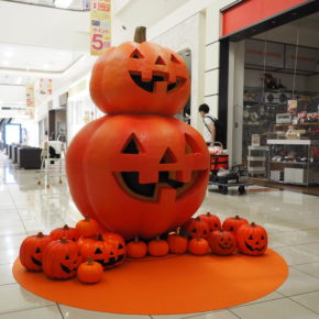 スチロール工作　ハロウィンサイン